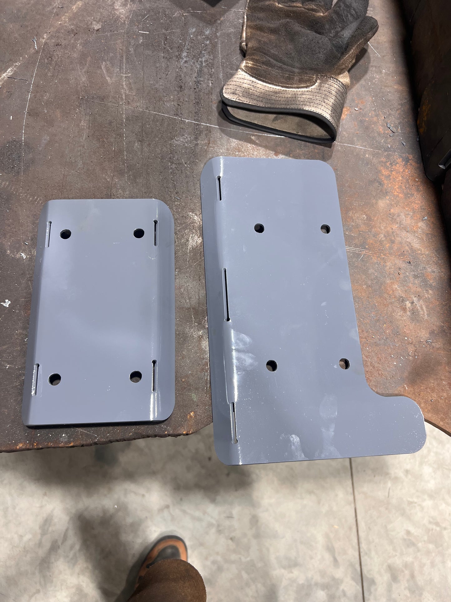 Painted guard set- scratch and dent.