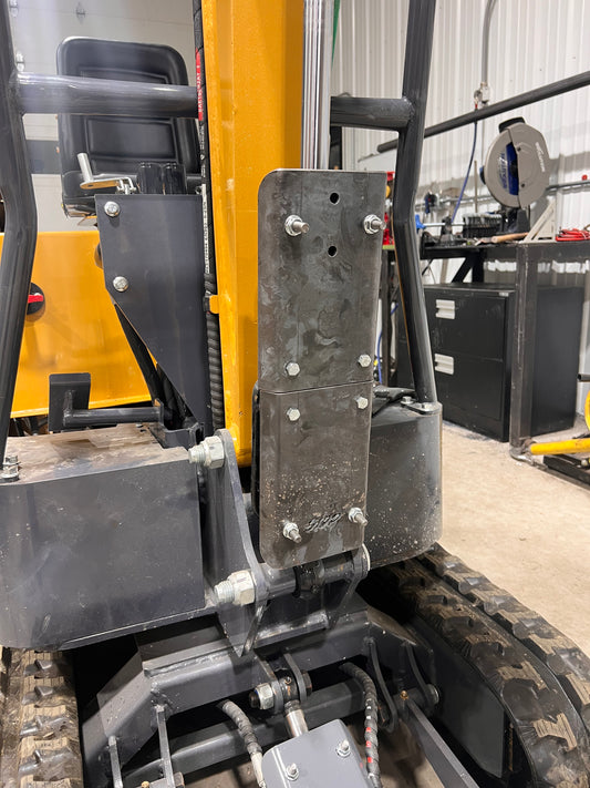 Main boom cylinder guard